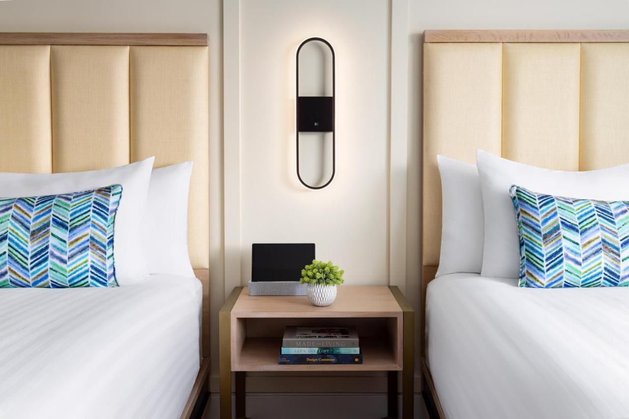 The Anza-A Calabasas Hotel Экстерьер фото