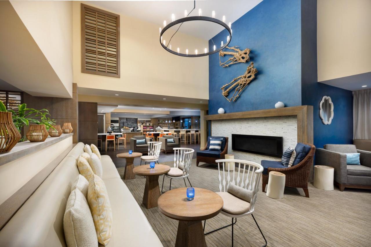 The Anza-A Calabasas Hotel Экстерьер фото